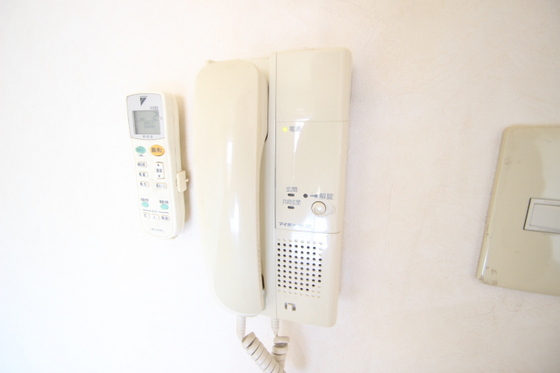 セキュリティ　※別号室の写真です。