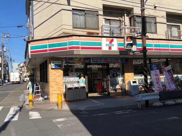 コンビニ　セブンイレブン川崎神地店（コンビニ）まで728m