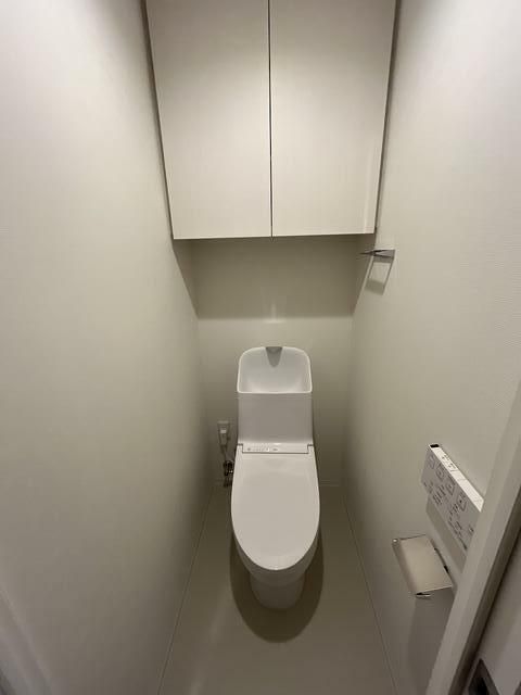 トイレ　清潔感のあるトイレです