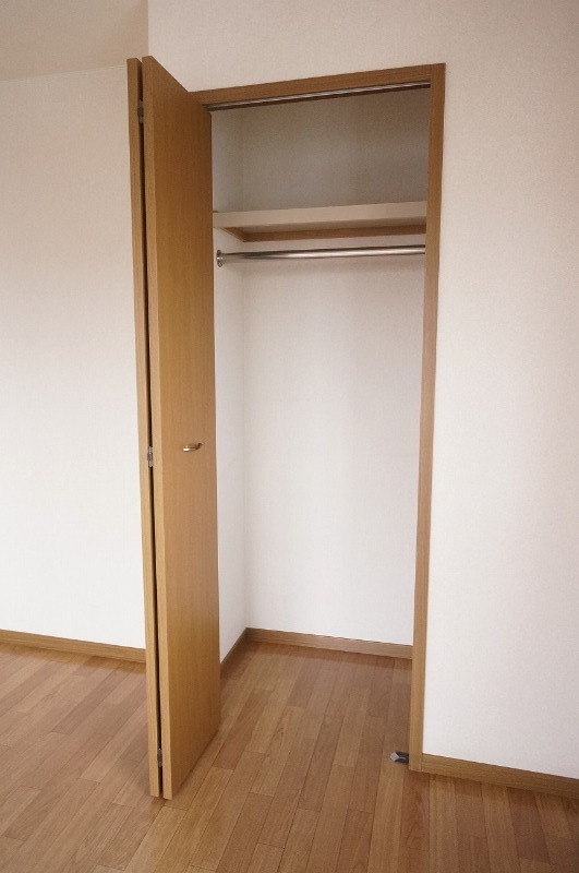 収納　図面と現状に相違がある場合には現状を優先