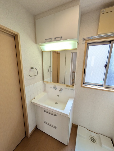 洗面設備　★独立洗面台★　撮影日：２０２６年４月６日