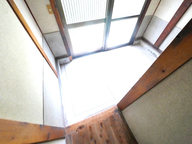 玄関　落ち着いた玄関です