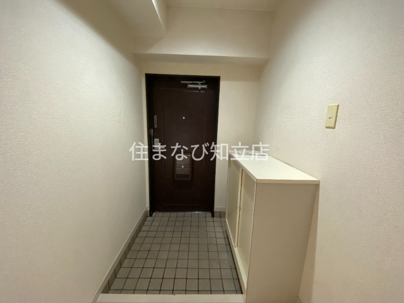 玄関　同型別部屋写真