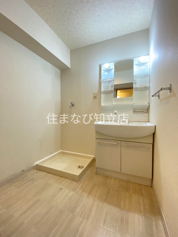 洗面設備　同型別部屋写真