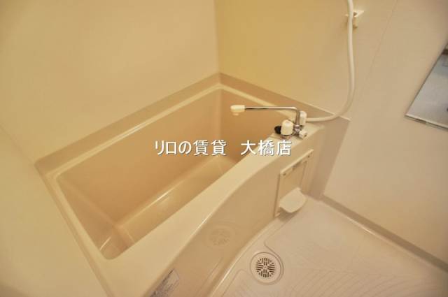 バス・シャワールーム　同型イメージ