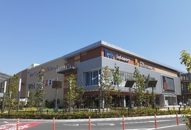ショッピングセンター　ららぽーと門真店様（ショッピングセンター）まで2100m