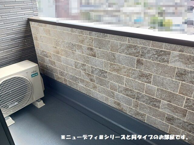 バルコニー　図面と現状に相違がある場合には現状を優先