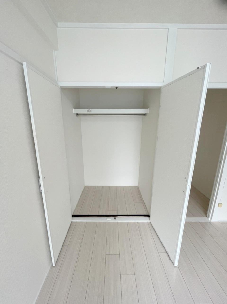 収納　両開きのクローゼットです。