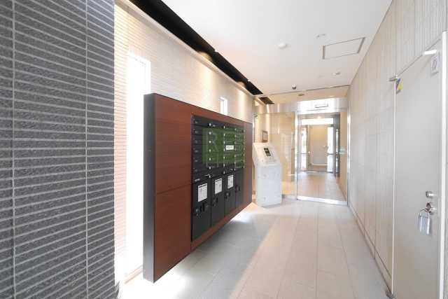 エントランス　エムズコート
