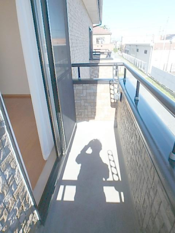 バルコニー　１号室写真参照