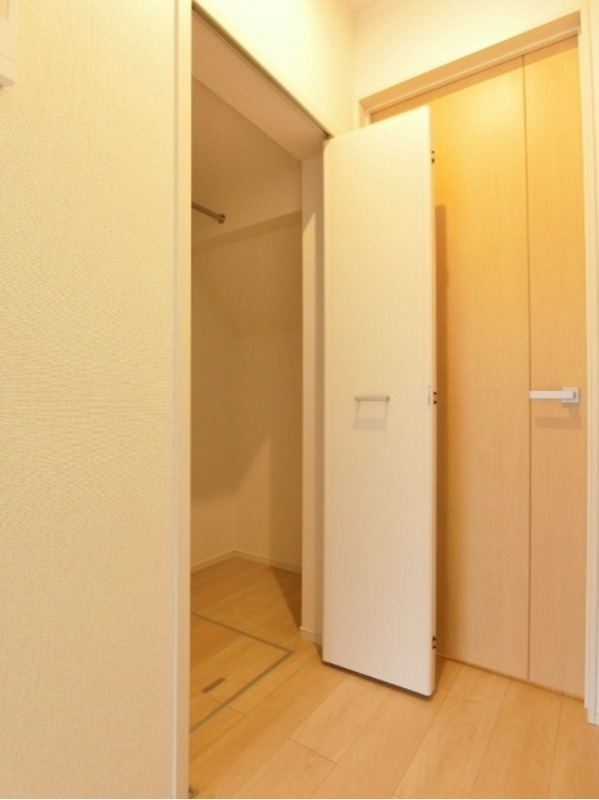 収納　図面と現状に相違がある場合には現状を優先