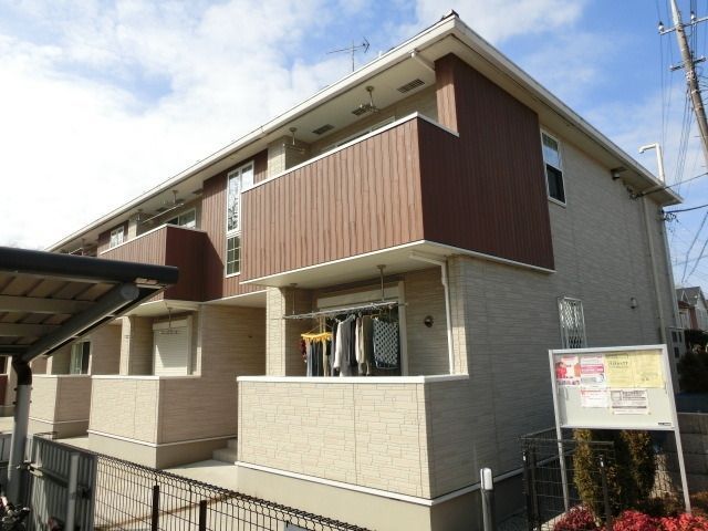 建物外観　２０１２年築　礼金・更新料ゼロ