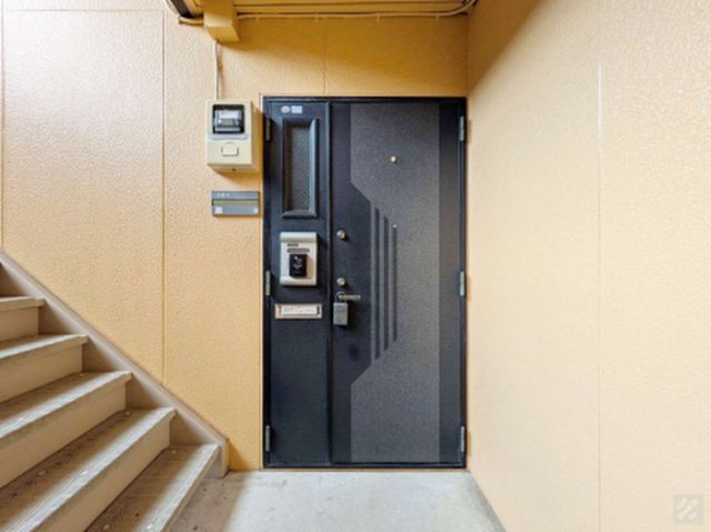 ドミール Aの玄関写真