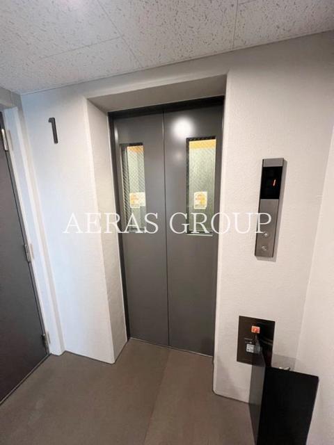 その他　エレベーター付き
