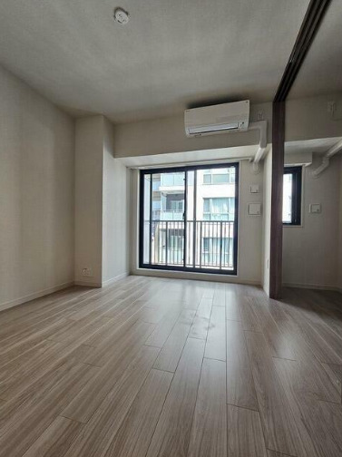 居室・リビング　※別部屋参考写真