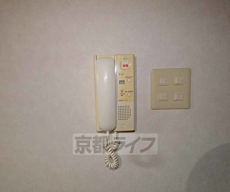 セキュリティ　ＴＶモニターはついておりません