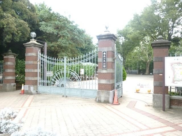公園　公園（公園）まで245m