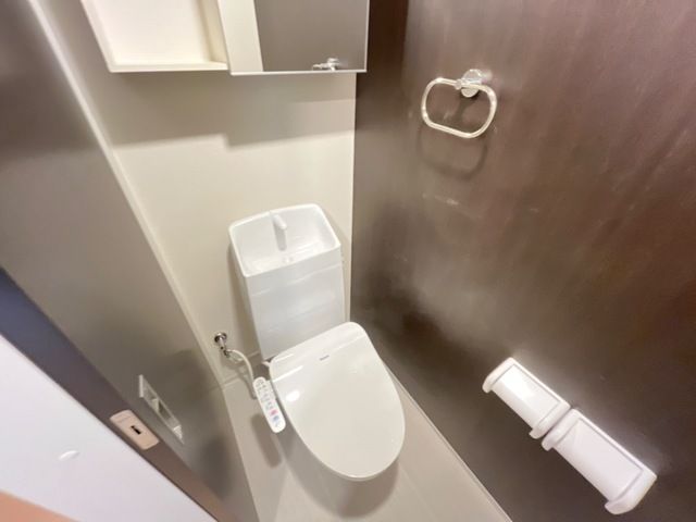 トイレ　イメージ