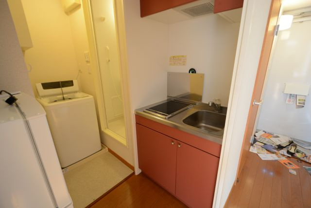 キッチン　電気コンロ付きのキッチン♪
