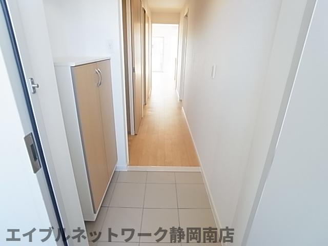 玄関　きれいな玄関です