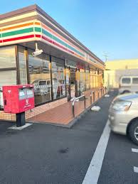 コンビニ　セブンイレブン立川幸町店（コンビニ）まで327m