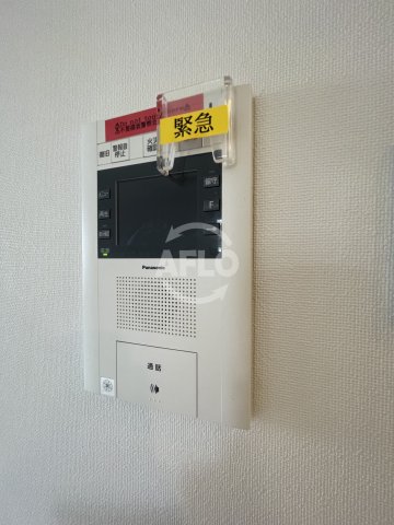 セキュリティ　オルフェアレジデンス難波　モニター付きインターホン