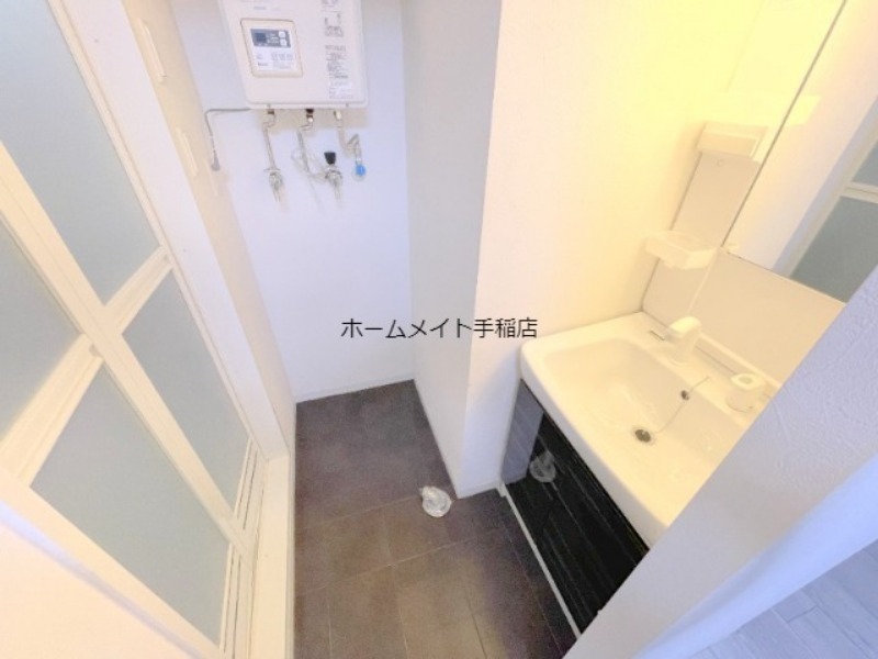 洗面設備　シャンプードレッサーで便利です♪