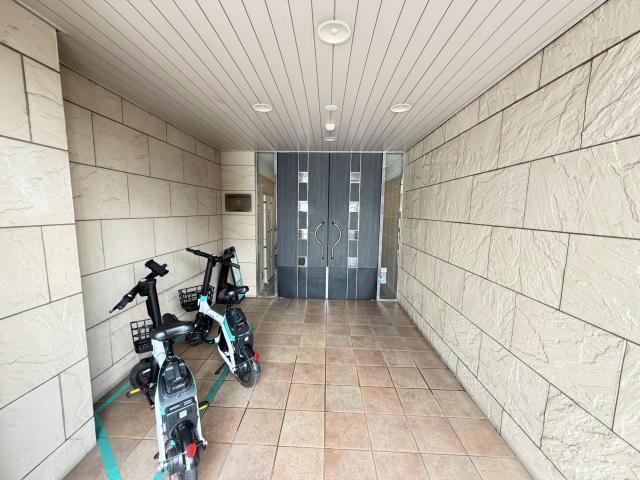 エントランス　エントランス部分