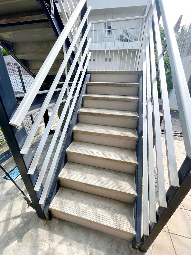 その他　階段