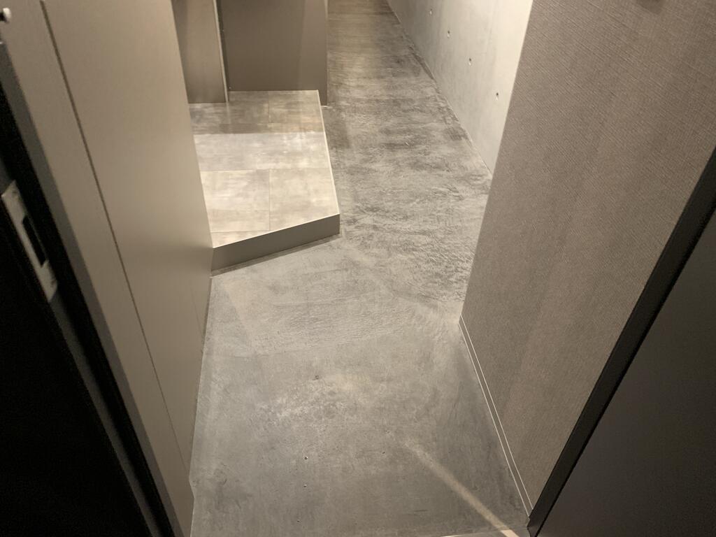 玄関　同タイプ別室