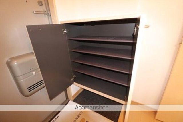 リビングタウン札幌東 B棟の玄関写真