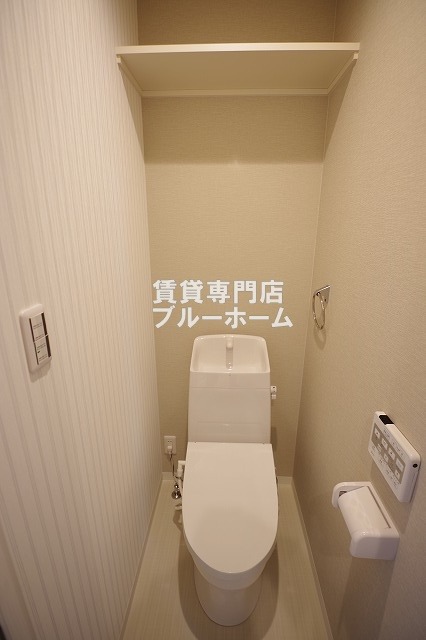 トイレ　ウォシュレット付き！