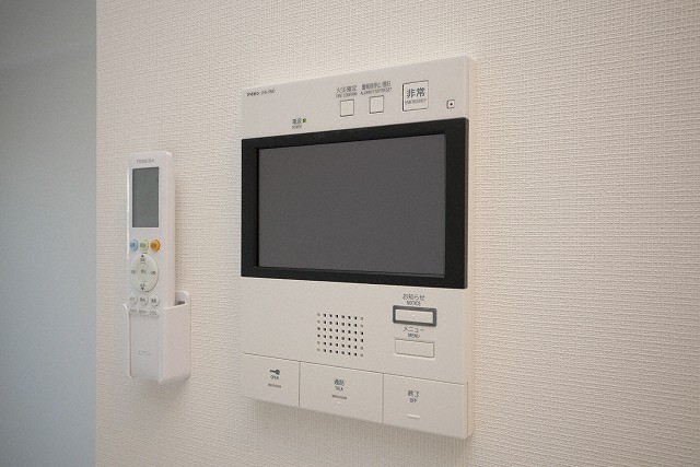 セキュリティ　モニター付きインターホンです