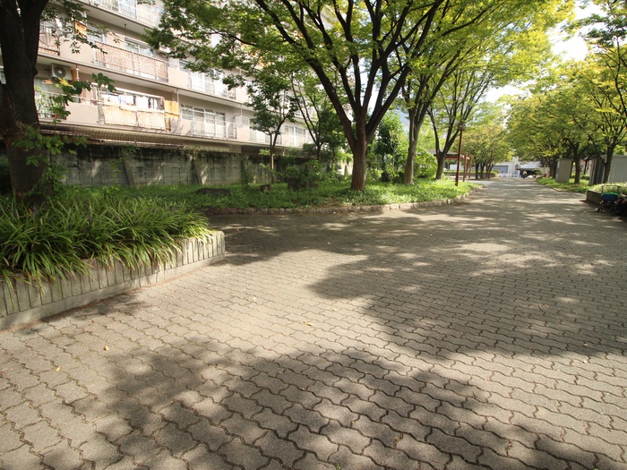 公園　中津中央公園（公園）まで123m