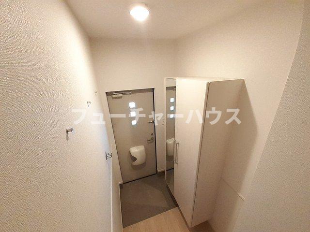 玄関　明るい玄関です