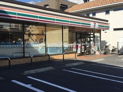 コンビニ　セブンイレブン名古屋井深町店（コンビニ）まで821m