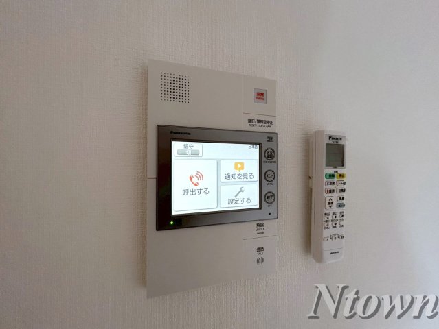 セキュリティ　モニター付きインターフォンです