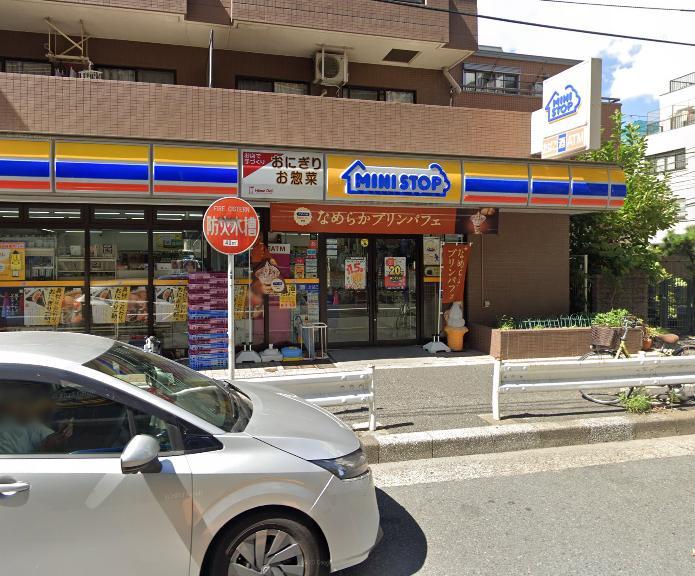 コンビニ　ミニストップ（コンビニ）まで140m
