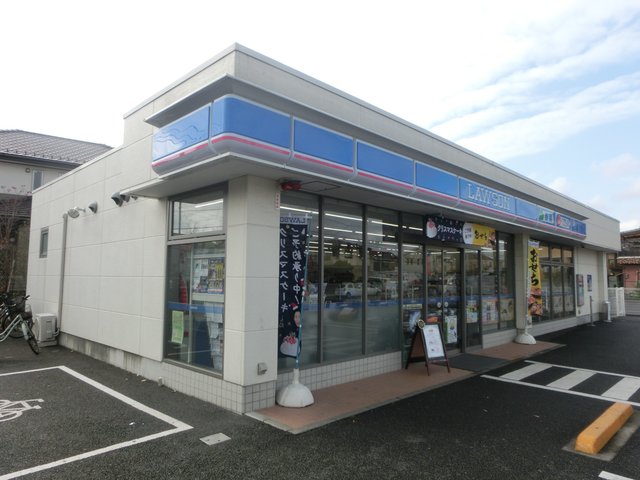 コンビニ　ローソン伊興本町二丁目店（コンビニ）まで797m