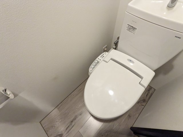 トイレ　シンプルで使いやすいトイレです