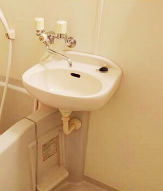 洗面設備　同仕様参考写真
