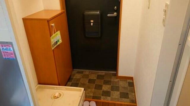 玄関　同仕様参考写真