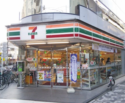コンビニ　セブンイレブン 京急蒲田駅前店（コンビニ）まで179m