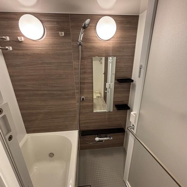バス・シャワールーム　※写真は同タイプ住戸です。?
