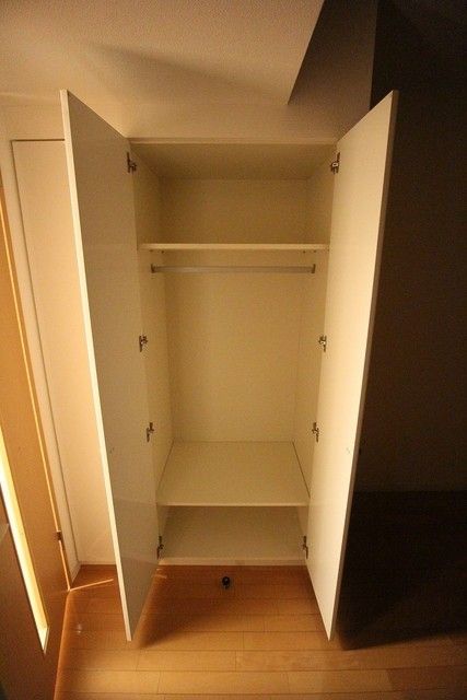 収納　★クロ－ゼットタイプの収納で荷物が多くても安心★