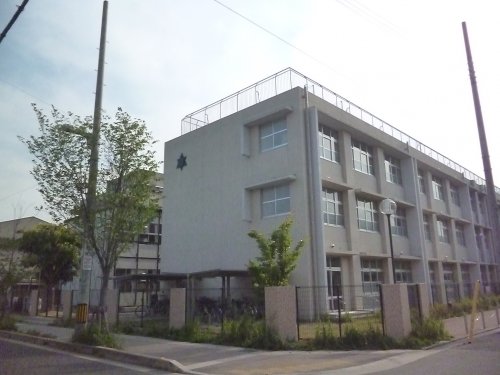 小学校　西宮市立高木小学校（小学校）まで656m
