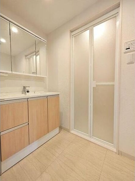 洗面設備　忙しい朝には欠かせない洗面所です
