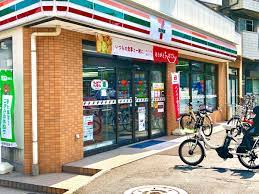 コンビニ　セブンイレブン大田区仲糀谷店（コンビニ）まで17m