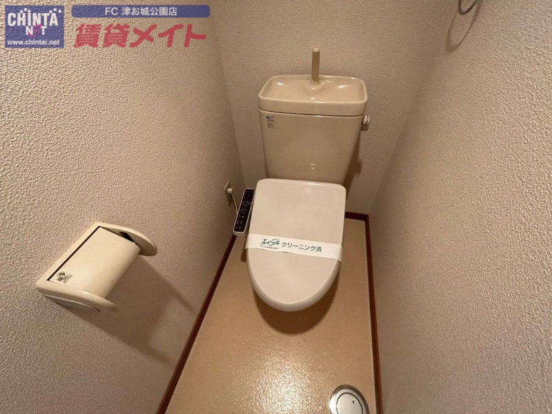 トイレ　別部屋画像参考