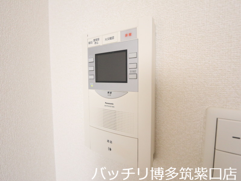 セキュリティ　別号室写真の為現況を優先致します。